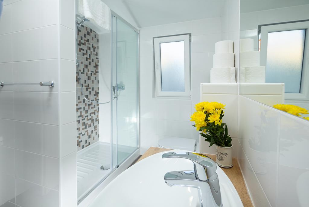 Apartments & Room Rollex Σπλιτ Εξωτερικό φωτογραφία