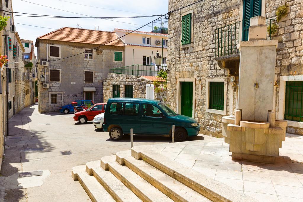 Apartments & Room Rollex Σπλιτ Εξωτερικό φωτογραφία